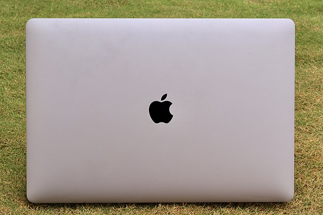 AppleMacBookPro15